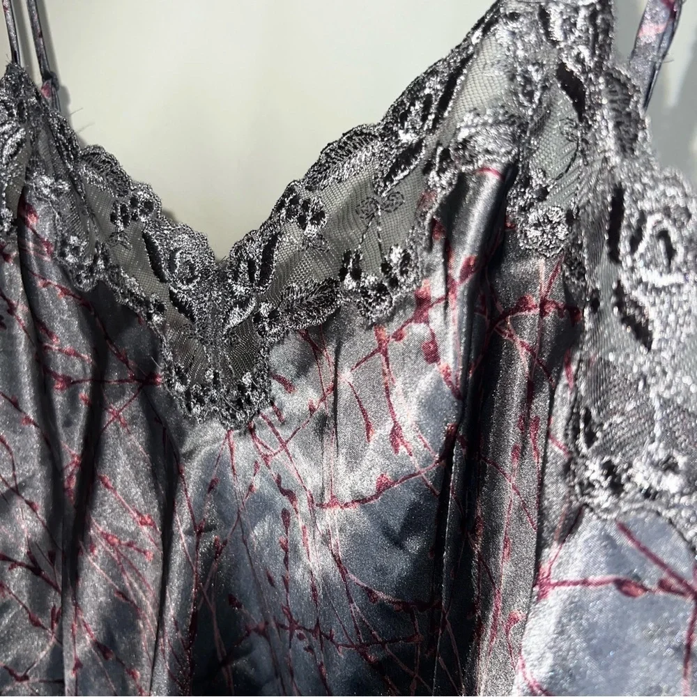 Victoria’s Secret Chemise Charcoal and Burgundy Gray Lace Satin Size Large